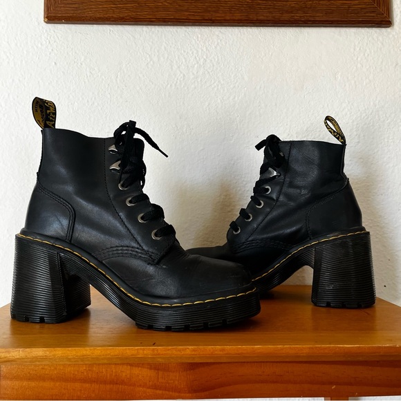 Dr. Martens Shoes - Dr. Martens Jesy Sendal Black Leather Lace Up Boots Size 8